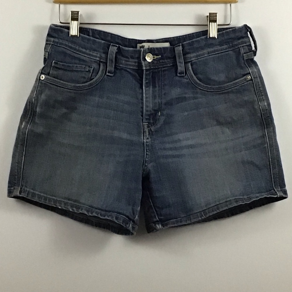 Levi’s Denim Shorts 5” Inseam Size 8
